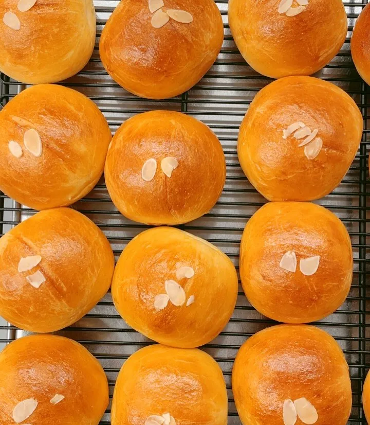 ふわふわのブリオッシュ生地に